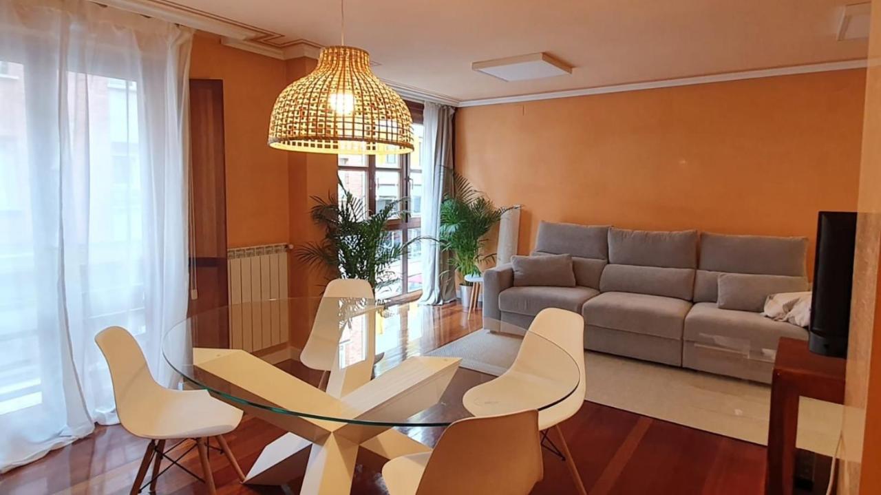 Apartmán Centrico Apto Cangas De Onis, Cerca Puente Romano Exteriér fotografie