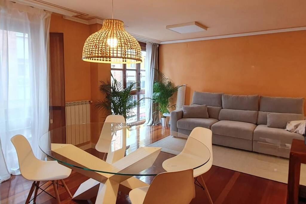 Apartmán Centrico Apto Cangas De Onis, Cerca Puente Romano Exteriér fotografie
